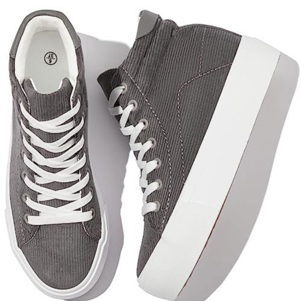 Womens  Platforms Sneakers White High Top Sneakers Dark Gray US11 NWOT